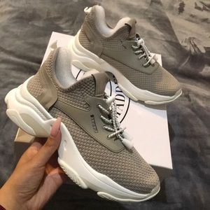 Steve Madden Sneakers